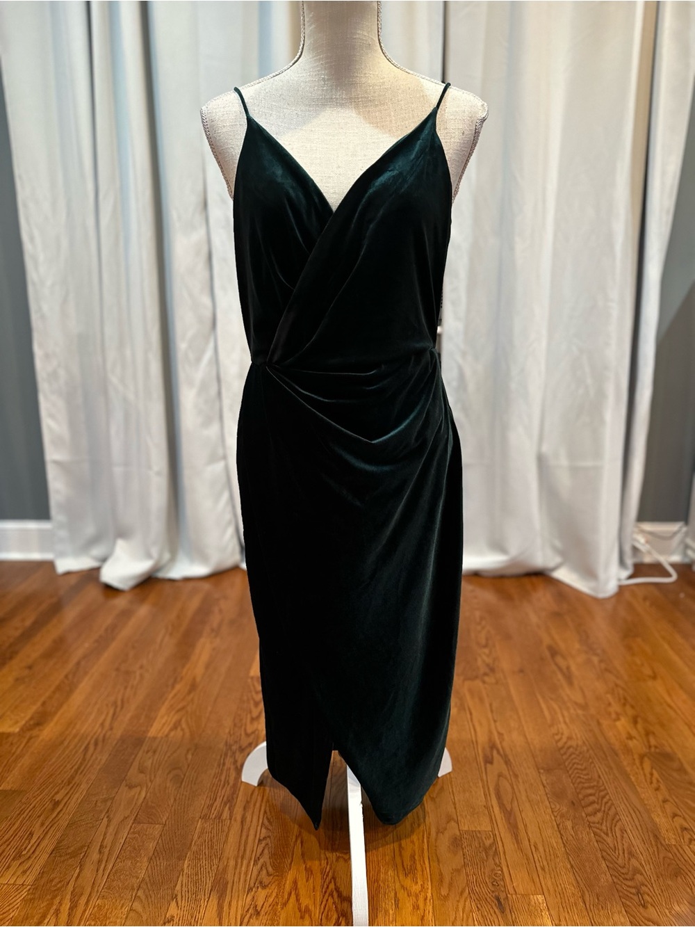 Betsey Johnson hunter green cocktail dress women’s size 8 NWOT